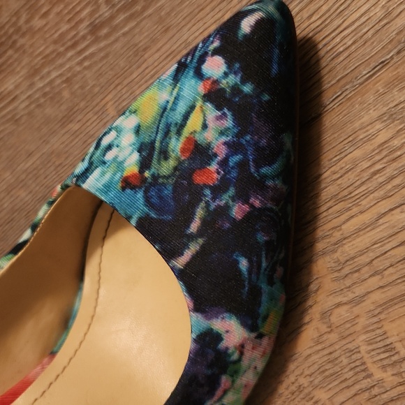 Multicolor Heels - Picture 2 of 4